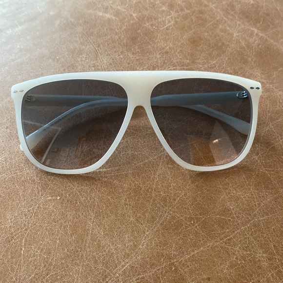 NEW Isabel Marant 61mm Gradient Flat Top Oversized Sunglasses in Ivory - Picture 4 of 7